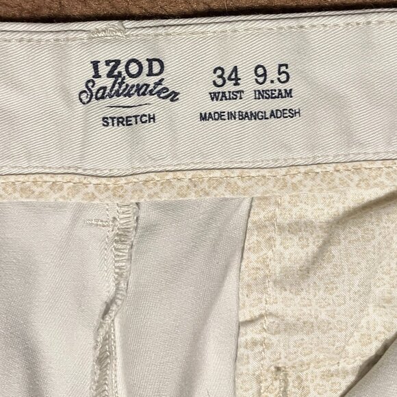 Izod Saltwater shorts - Picture 2 of 3